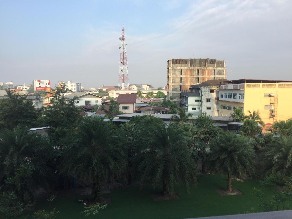 The Base Apartment Udon Thani Luaran gambar